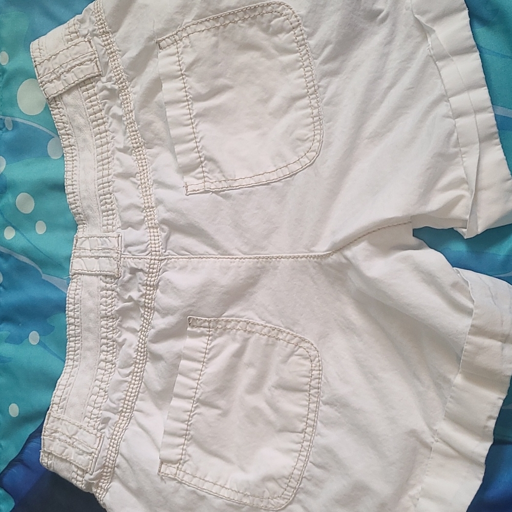 Faded Glory Shorts - Picture 2 of 3